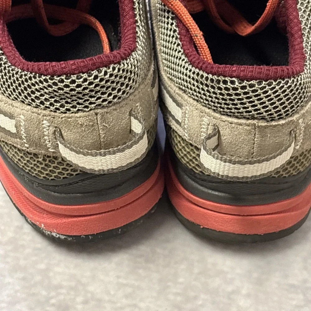 Vasque Brown Coral‎ Grand Traverse Athletic Hiking Shoes Women's Size 7.5 M